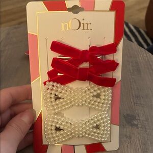 nOir Jewelry Red Velvet and Faux Pearl Bow Hair Clips